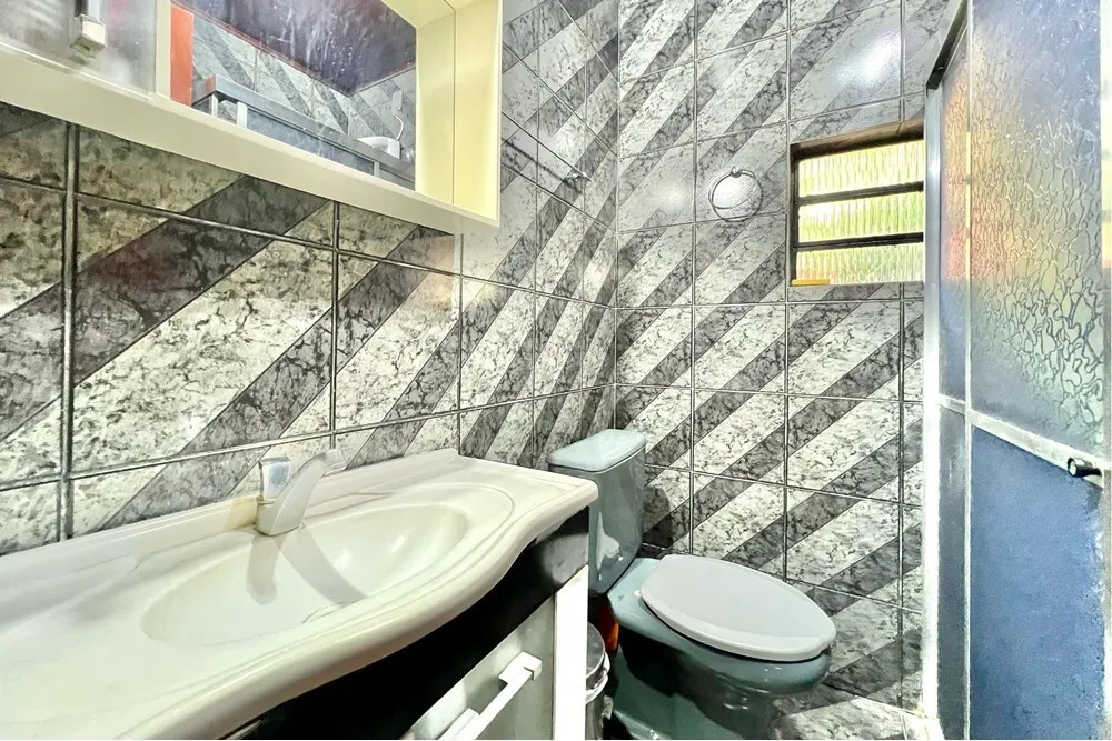 CASR 3802 610241026-51 - REMAX 520 Exclusividades CASR 3802 610241026-51 - REMAX 520 Exclusividades