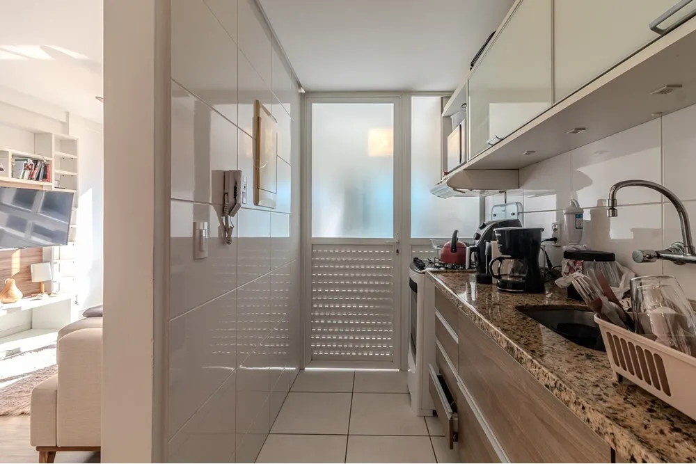 SCDE 680 Apto 612481058-22 - REMAX Andar de Cima Exclusividades