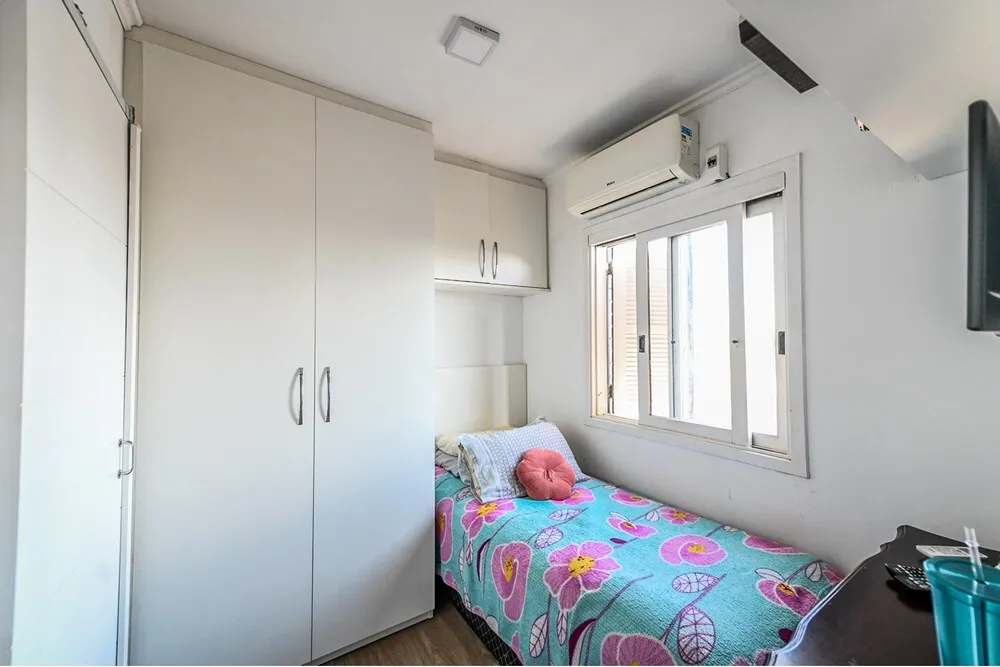 CI 221 Apto 612481066-245 - REMAX Andar de Cima Exclusividades