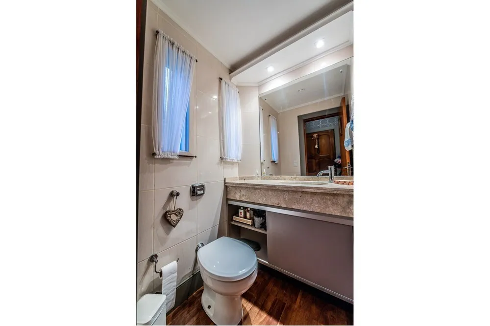 CI 221 Apto 612481066-245 - REMAX Andar de Cima Exclusividades