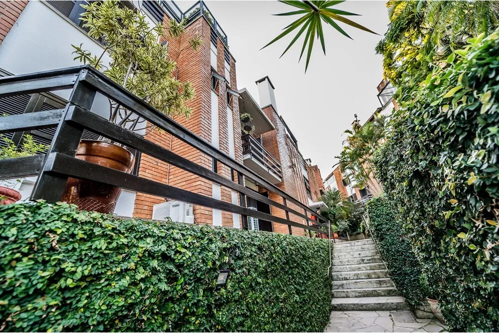CI 221 Apto 612481066-245 - REMAX Andar de Cima Exclusividades