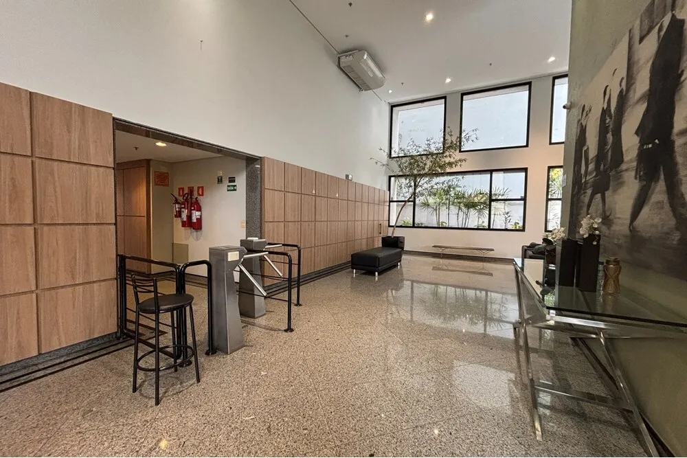 SCDAL 537 Sala 601081019-44 - REMAX Lepex Exclusividades