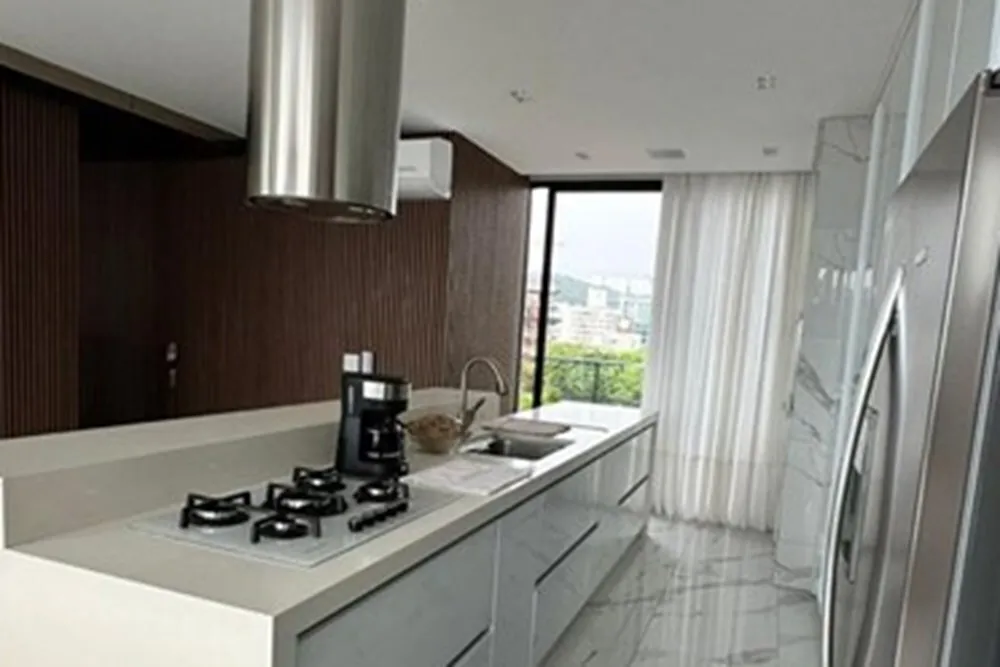 PBCC 128 Apto 590231010-131 - REMAX Dream On Exclusividades