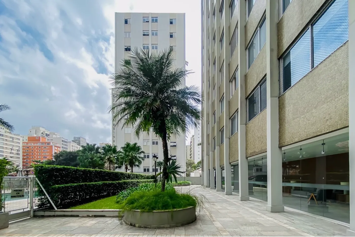 JL 1041 Apto 601081048-28 - REMAX Lepex Exclusividades