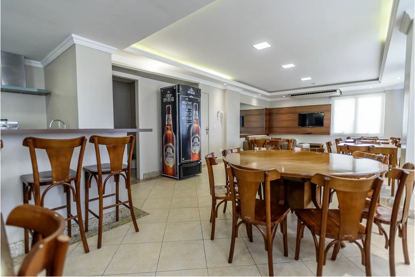 MSTLZ 332 Apto 612481068-163 - REMAX Andar de Cima Exclusividades
