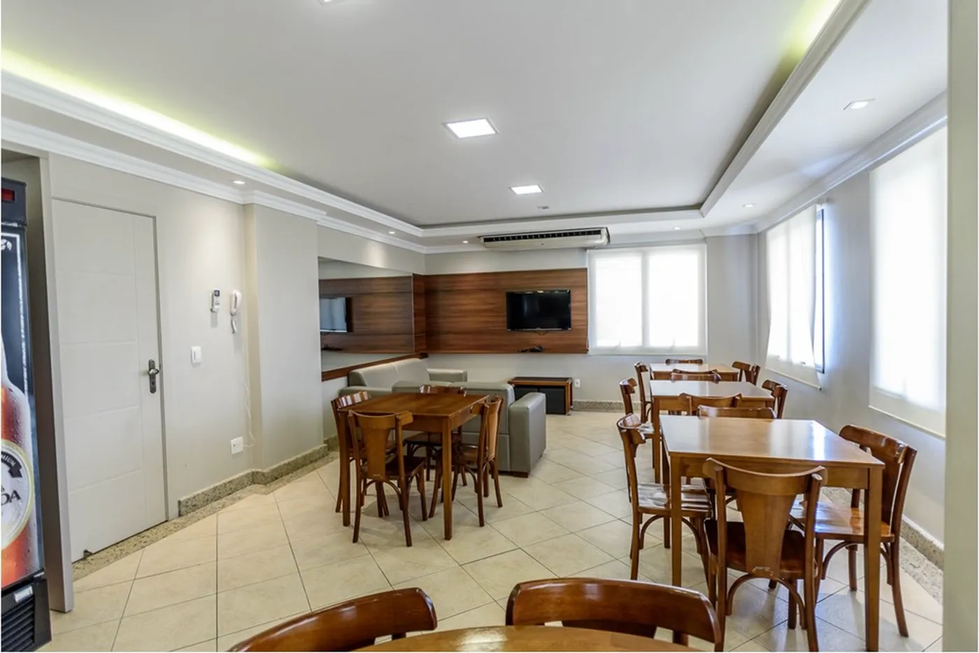 MSTLZ 332 Apto 612481068-163 - REMAX Andar de Cima Exclusividades