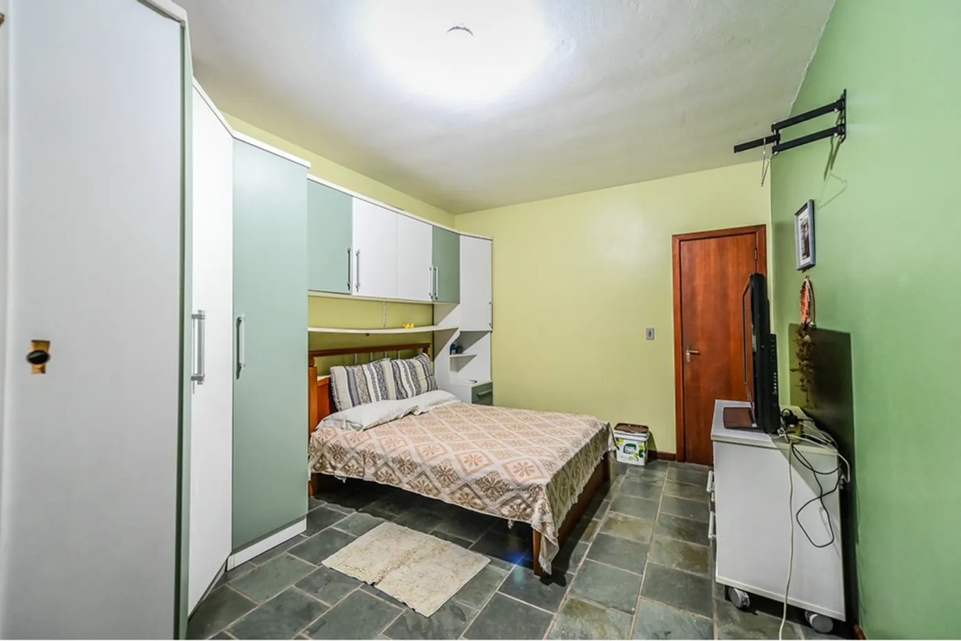 CM 128 Casa 612481080-25 - REMAX Andar de Cima Exclusividades
