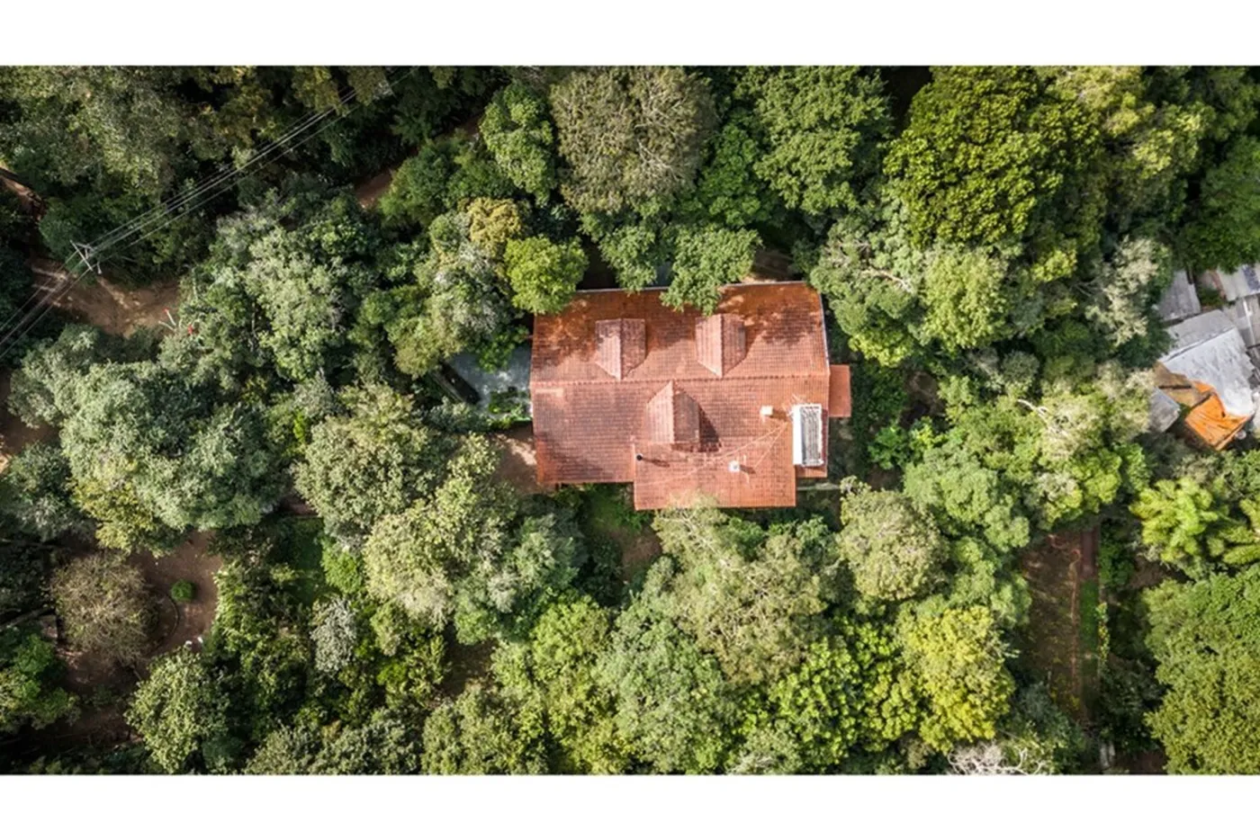 CM 128 Casa 612481080-25 - REMAX Andar de Cima Exclusividades