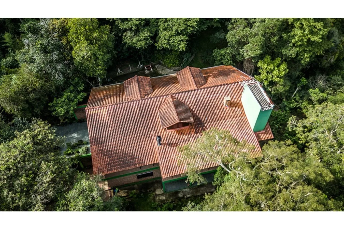 CM 128 Casa 612481080-25 - REMAX Andar de Cima Exclusividades