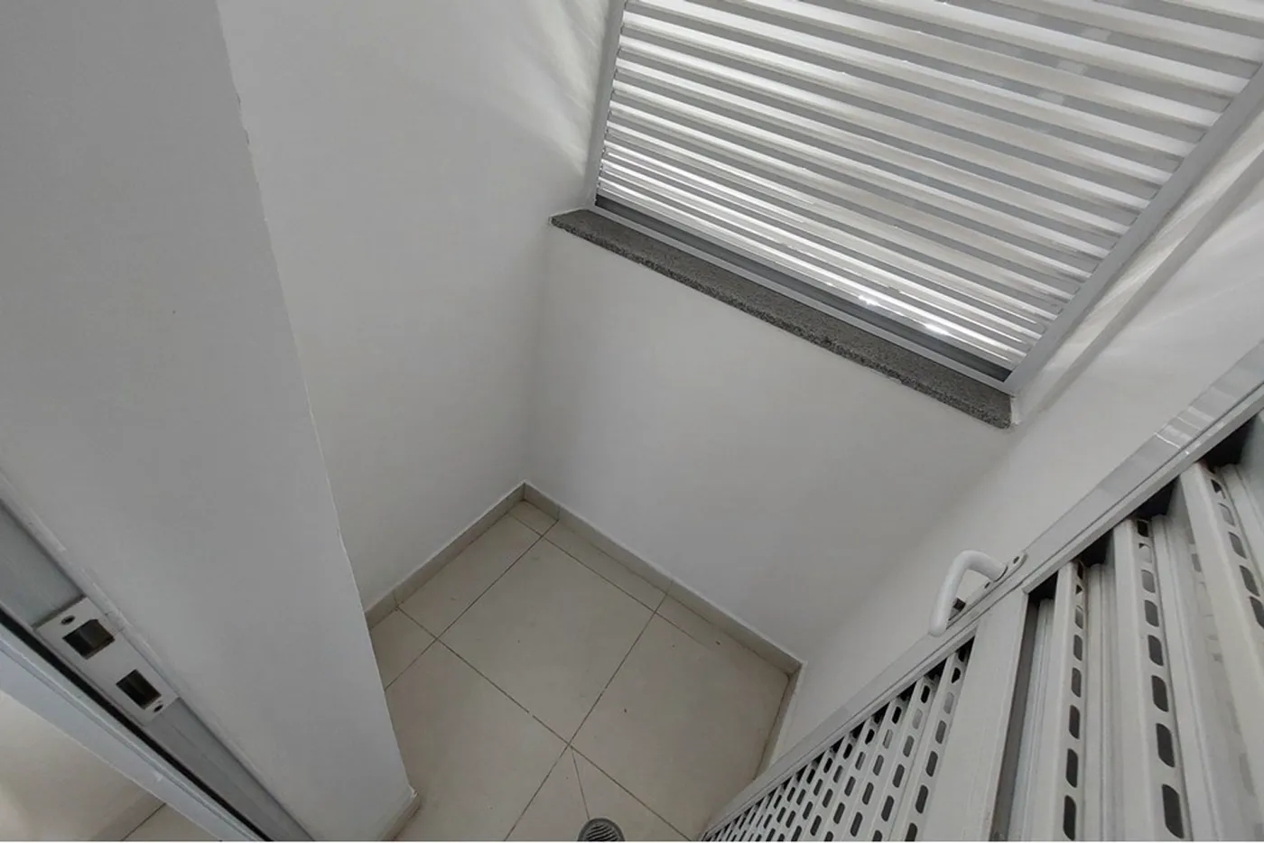 JODG 99 Sala 602161018-5 - REMAX Meraki Exclusividades