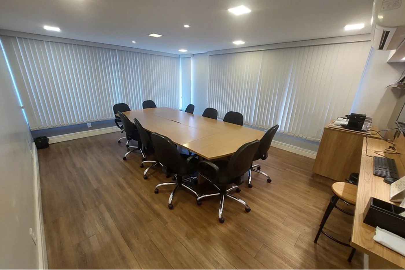 JODG 99 Sala 602161018-5 - REMAX Meraki Exclusividades