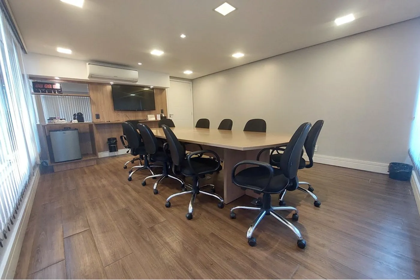 JODG 99 Sala 602161018-5 - REMAX Meraki Exclusividades