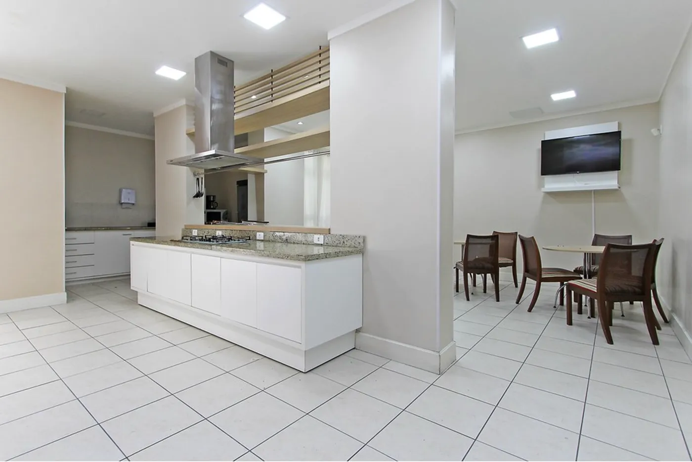 VIBM 100 Apto 612521003-260 - REMAX Place Exclusividades VIBM 100 Apto 612521003-260 - REMAX Place Exclusividades