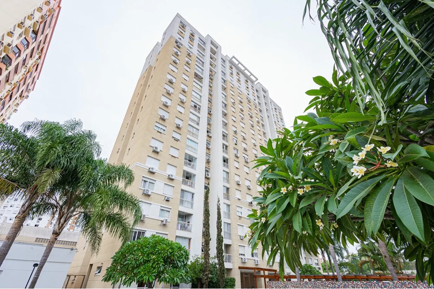 VIBM 100 Apto 612521003-260 - REMAX Place Exclusividades VIBM 100 Apto 612521003-260 - REMAX Place Exclusividades