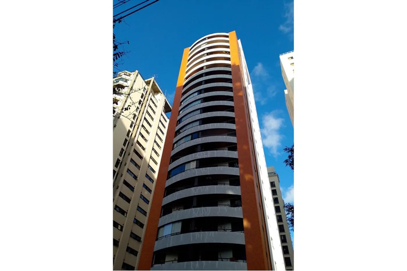 MC 943 Apto 601971047-7 - REMAX Empire Exclusividades MC 943 Apto 601971047-7 - REMAX Empire Exclusividades