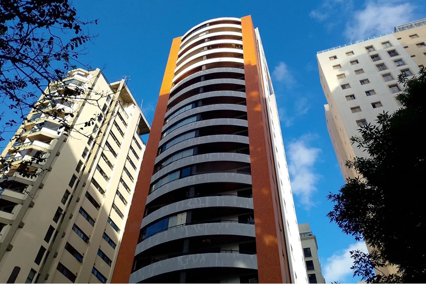 MC 943 Apto 601971047-7 - REMAX Empire Exclusividades MC 943 Apto 601971047-7 - REMAX Empire Exclusividades
