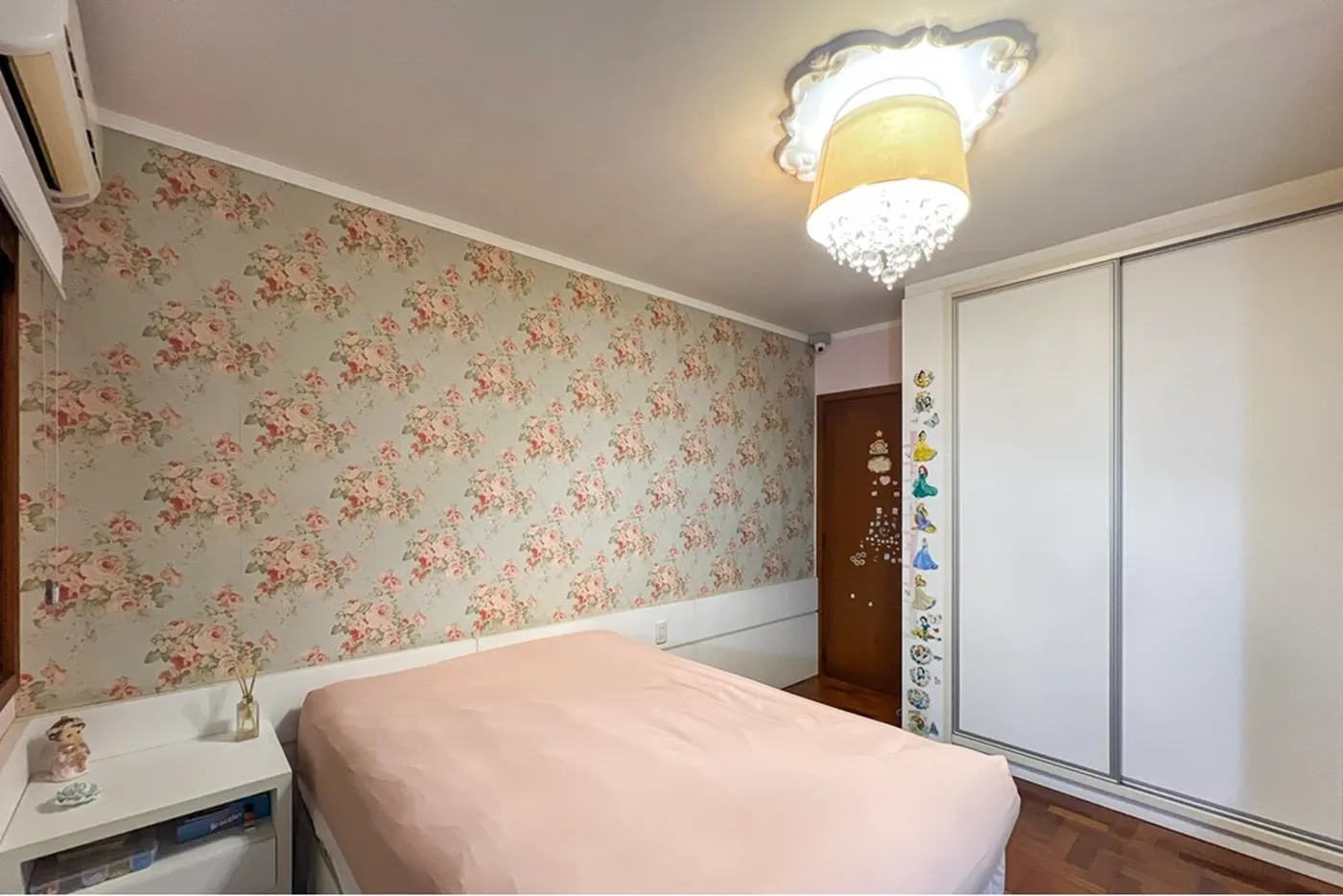 SJC 199 Casa 610241012-180 - REMAX 520 Exclusividades SJC 199 Casa 610241012-180 - REMAX 520 Exclusividades