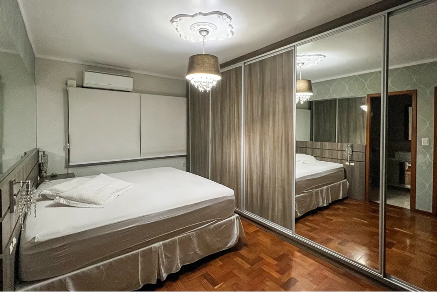 SJC 199 Casa 610241012-180 - REMAX 520 Exclusividades SJC 199 Casa 610241012-180 - REMAX 520 Exclusividades