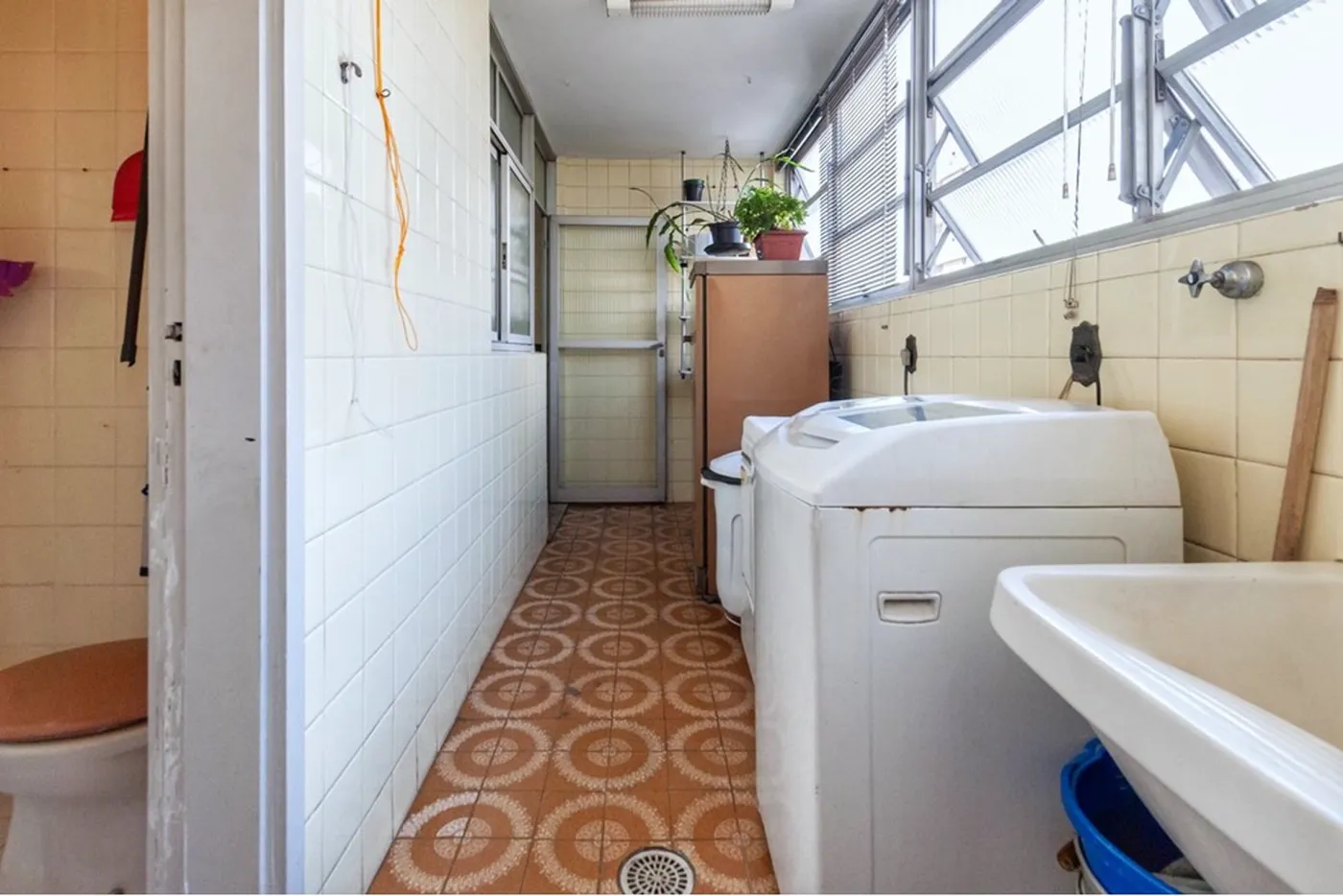 BVAP 404 Apto 601191002-56 - REMAX Kasa Exclusividades BVAP 404 Apto 601191002-56 - REMAX Kasa Exclusividades