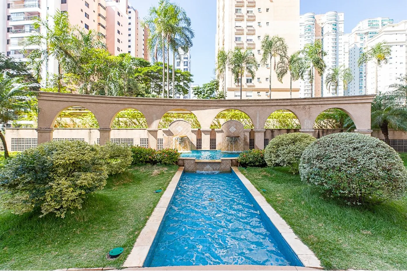 BPI 17 Apto 601241044-33 - REMAX Ville Exclusividades BPI 17 Apto 601241044-33 - REMAX Ville Exclusividades