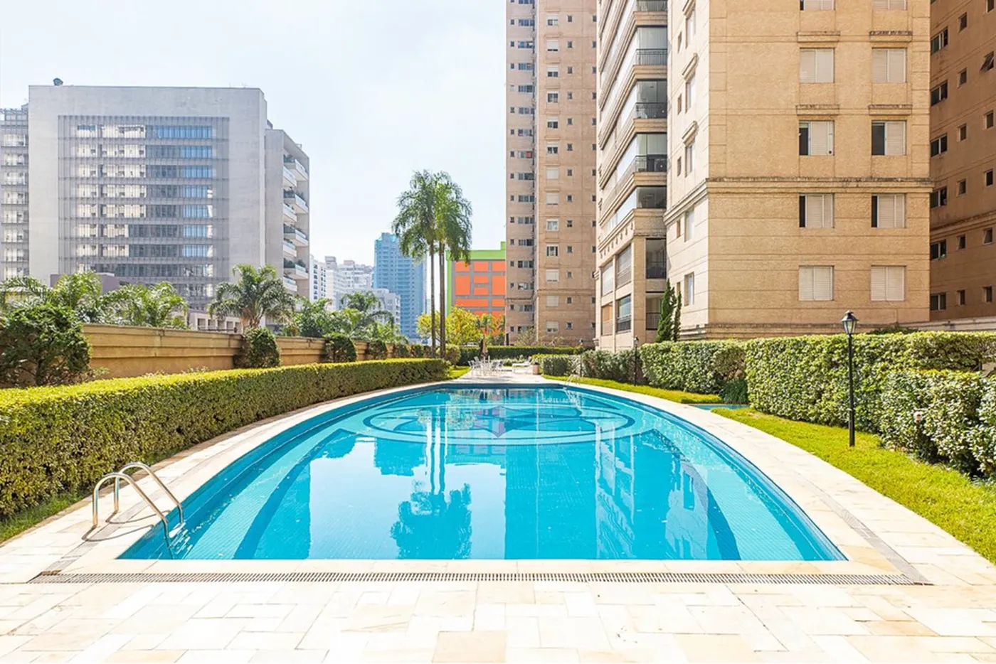BPI 17 Apto 601241044-33 - REMAX Ville Exclusividades BPI 17 Apto 601241044-33 - REMAX Ville Exclusividades