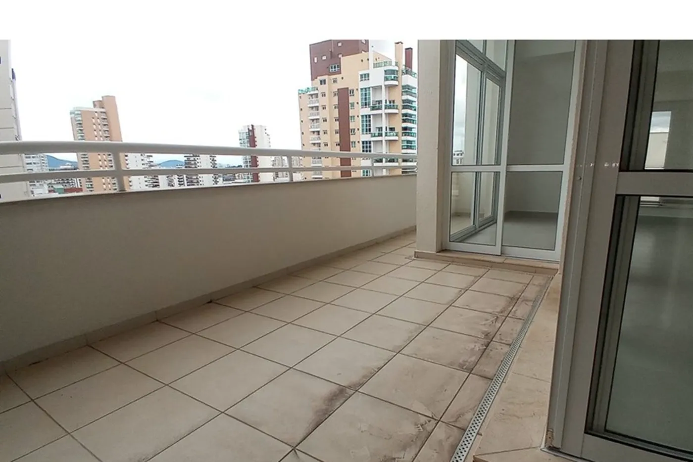 ADSAPDS 425 Apto 602291040-4 - REMAX B12 Exclusividades ADSAPDS 425 Apto 602291040-4 - REMAX B12 Exclusividades