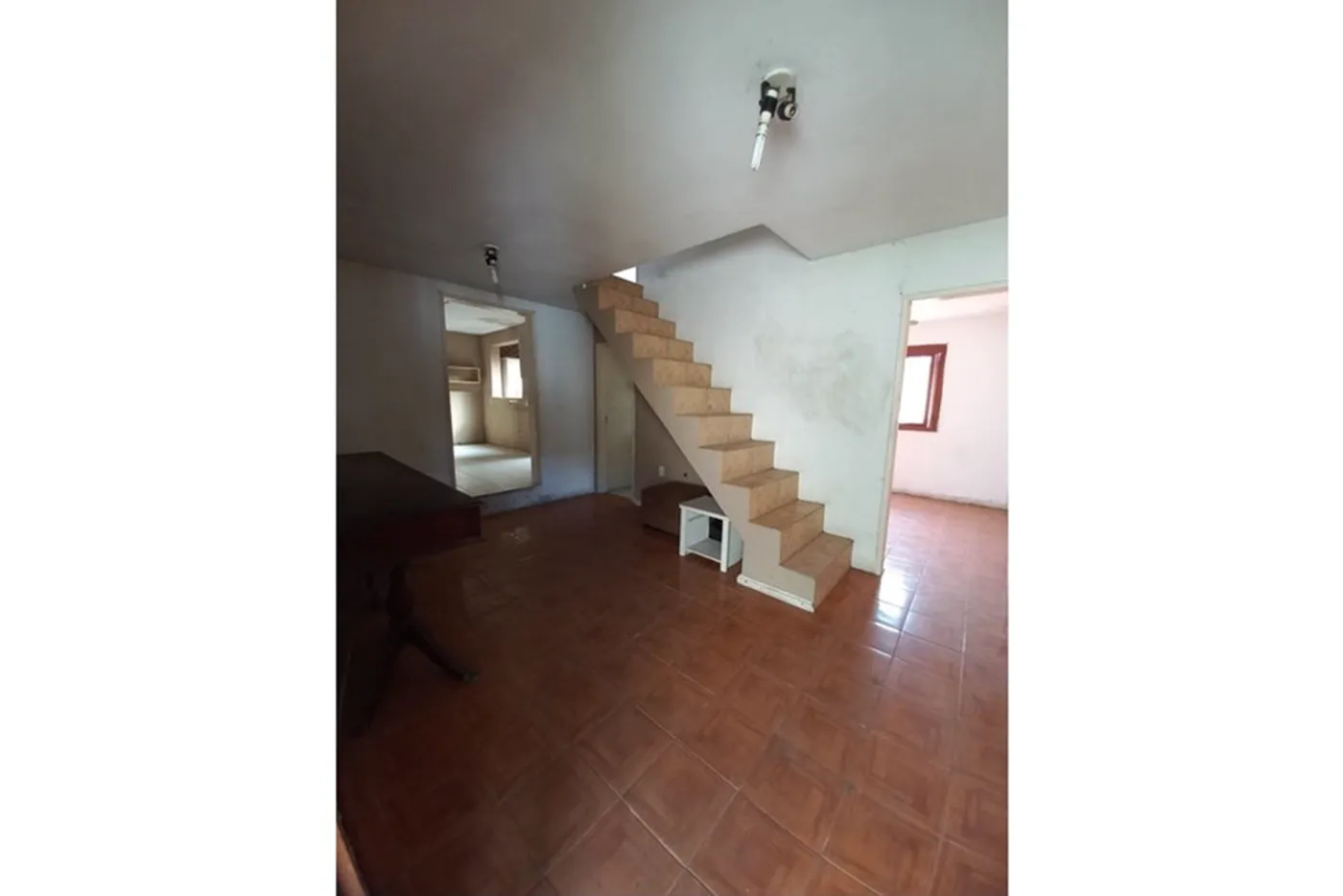 STDV 110 Casa 612481037-96 - REMAX Andar de Cima Exclusividades