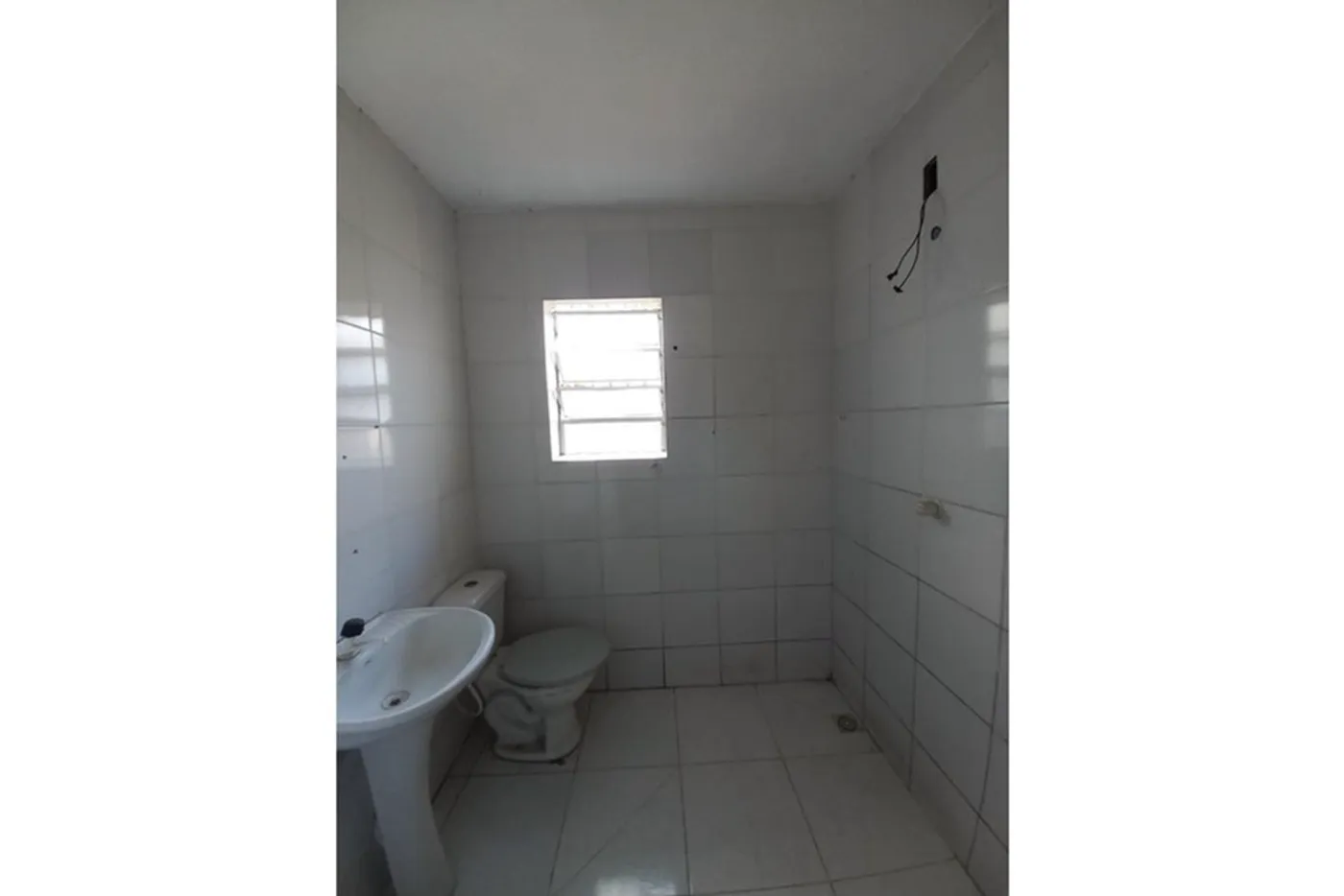 STDV 110 Casa 612481037-96 - REMAX Andar de Cima Exclusividades