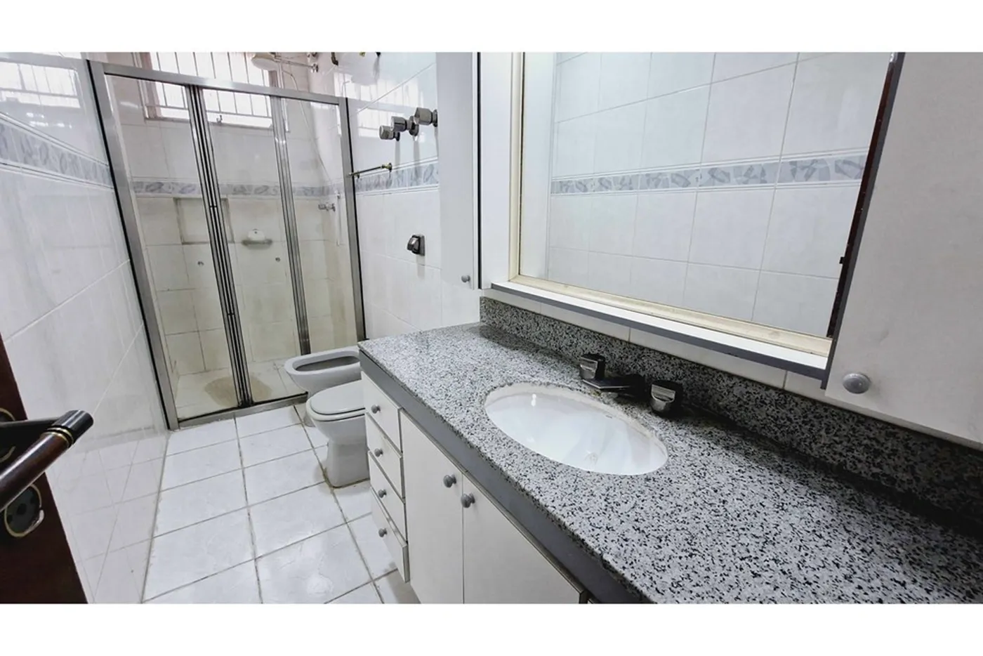 BVJEDL 268 Apto 602301001-6 - Remax Trinity Exclusividades BVJEDL 268 Apto 602301001-6 - Remax Trinity Exclusividades
