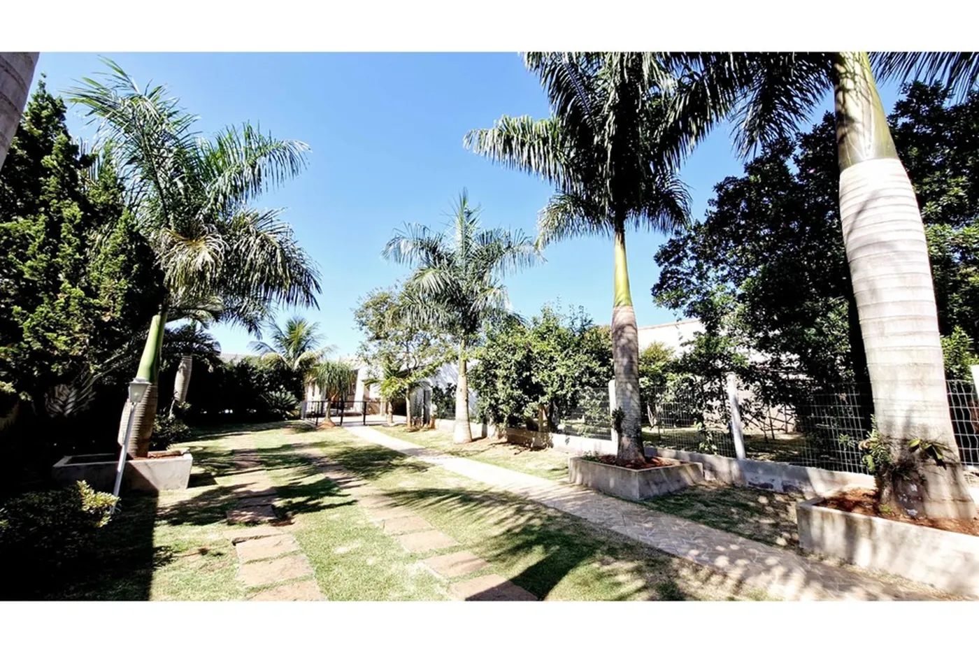 VMAHDM 655 602301007-4 - Remax Trinity Exclusividades VMAHDM 655 602301007-4 - Remax Trinity Exclusividades
