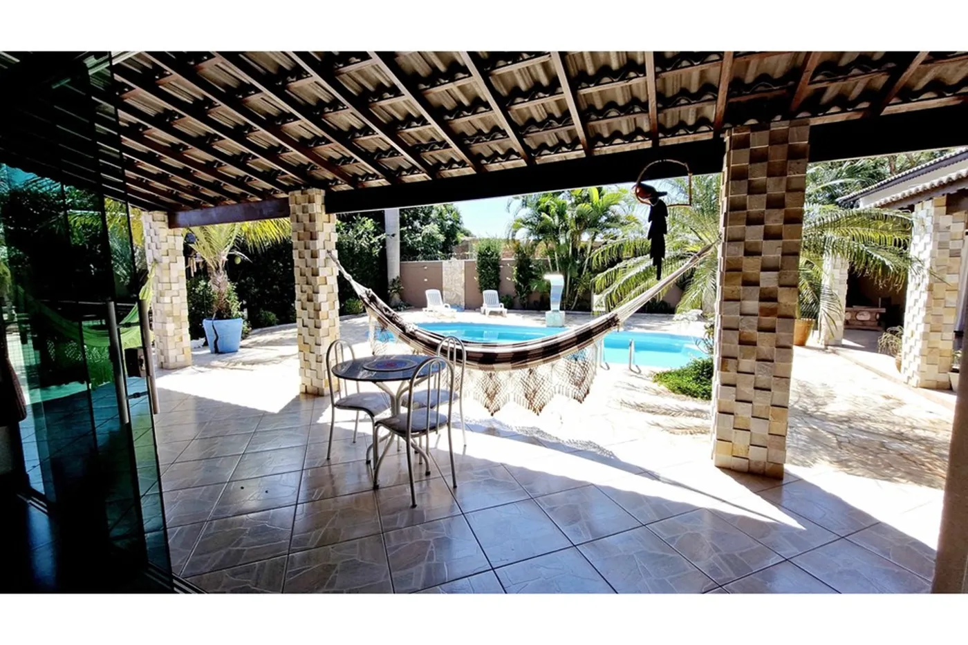 VMAHDM 655 602301007-4 - Remax Trinity Exclusividades VMAHDM 655 602301007-4 - Remax Trinity Exclusividades