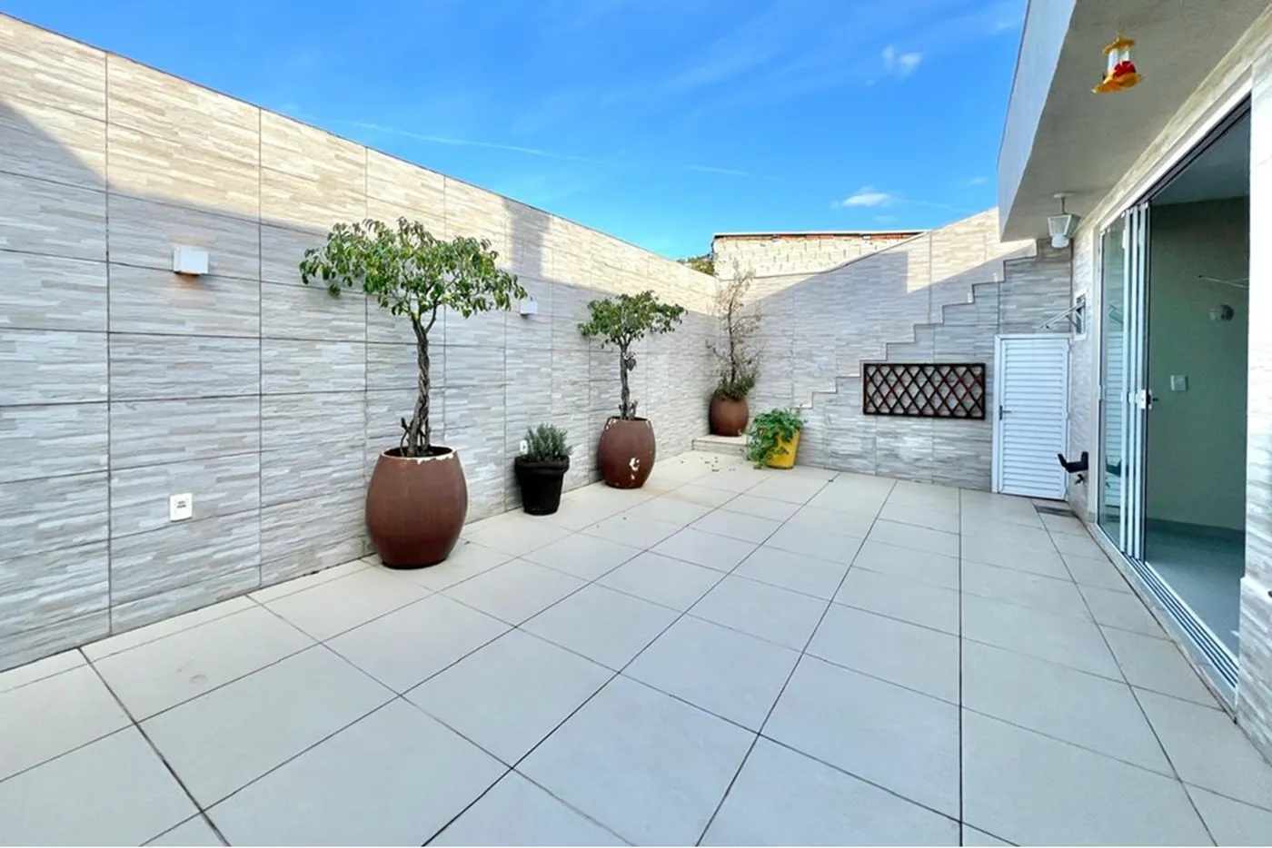 HAA 117 610241040-18 - REMAX 520 Exclusividades HAA 117 610241040-18 - REMAX 520 Exclusividades