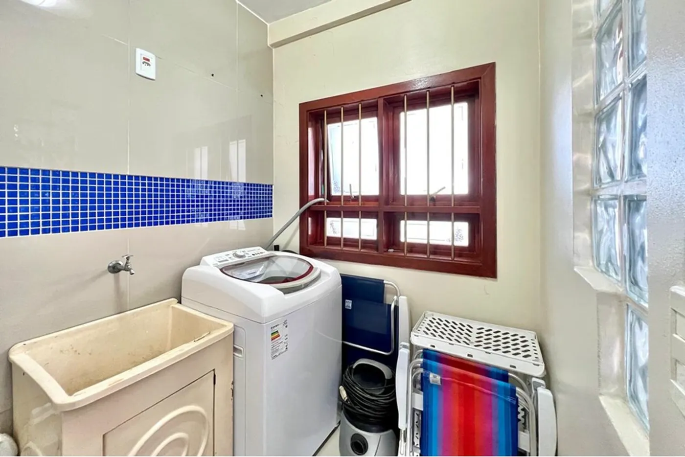 HAA 117 610241040-18 - REMAX 520 Exclusividades HAA 117 610241040-18 - REMAX 520 Exclusividades