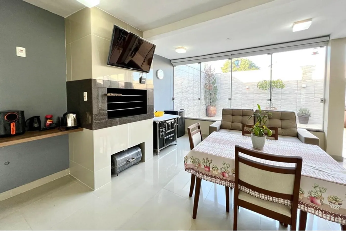 HAA 117 610241040-18 - REMAX 520 Exclusividades HAA 117 610241040-18 - REMAX 520 Exclusividades