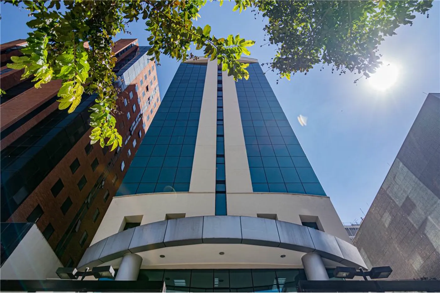 CA 1968 Sala 601081006-119 - REMAX Lepex Exclusividades