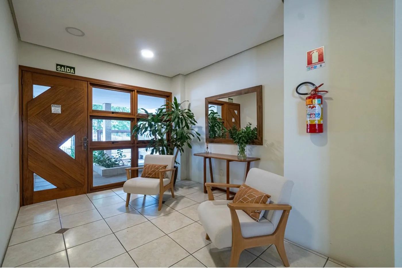 PS 326 Apto 612481060-12 - REMAX Andar de Cima Exclusividades