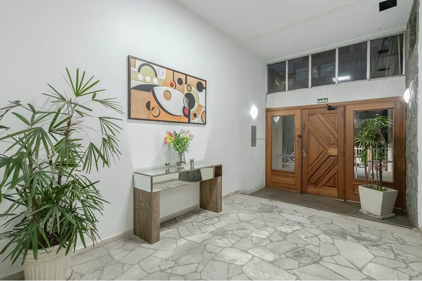 JLB 22 Apto 612481082-47 - REMAX Andar de Cima Exclusividades