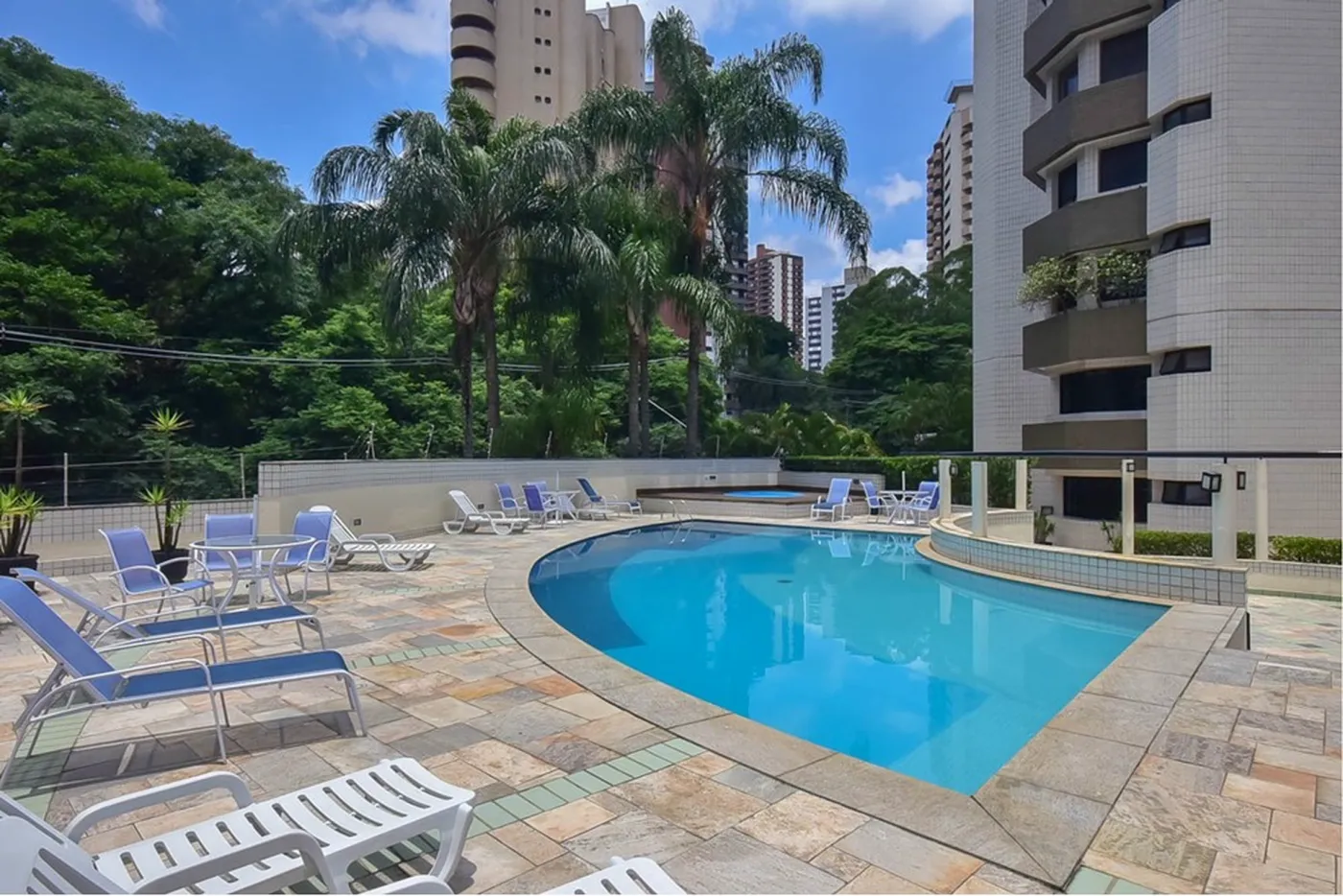 VADGDV 2080 Apto 601081068-12 - REMAX Lepex Exclusividades