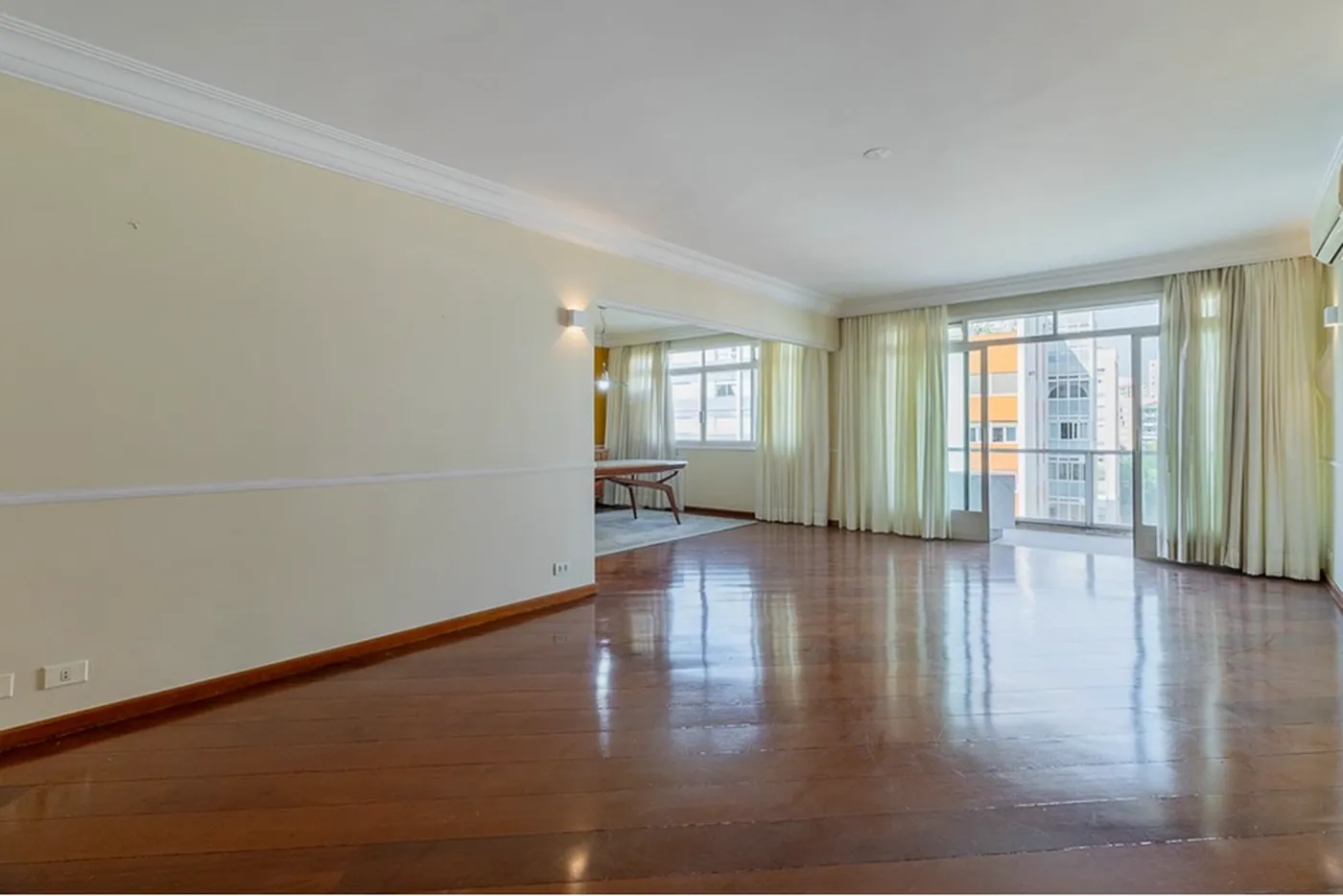 HM 568 Apto 601081062-50 - REMAX Lepex Exclusividades