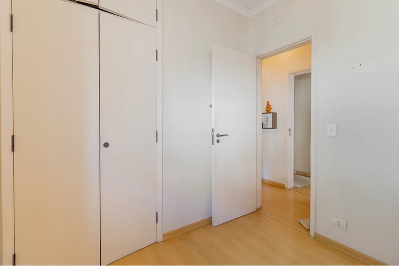 HM 568 Apto 601081062-50 - REMAX Lepex Exclusividades