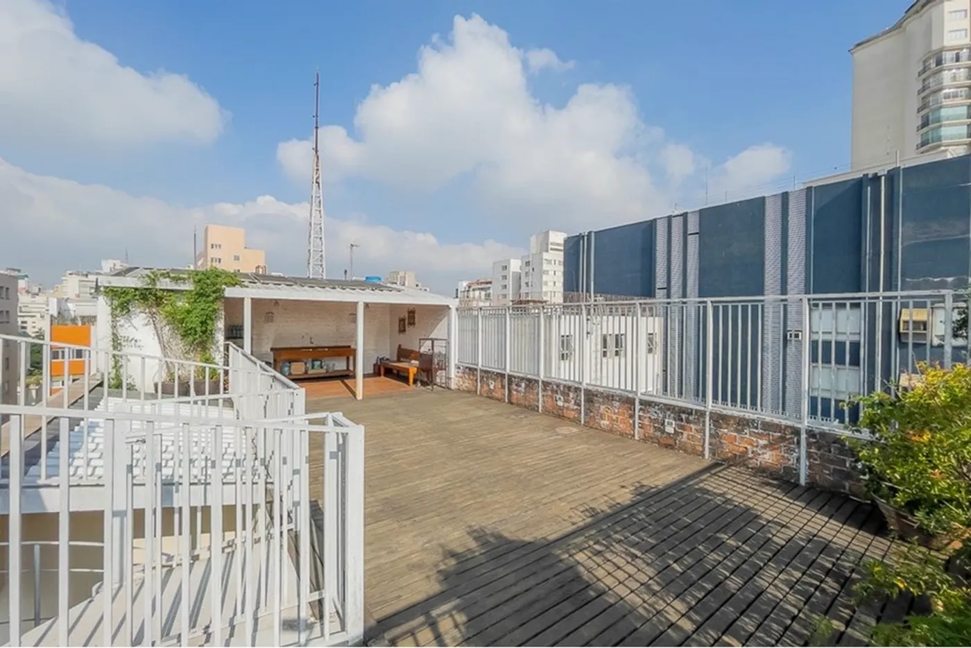HM 568 Apto 601081062-50 - REMAX Lepex Exclusividades
