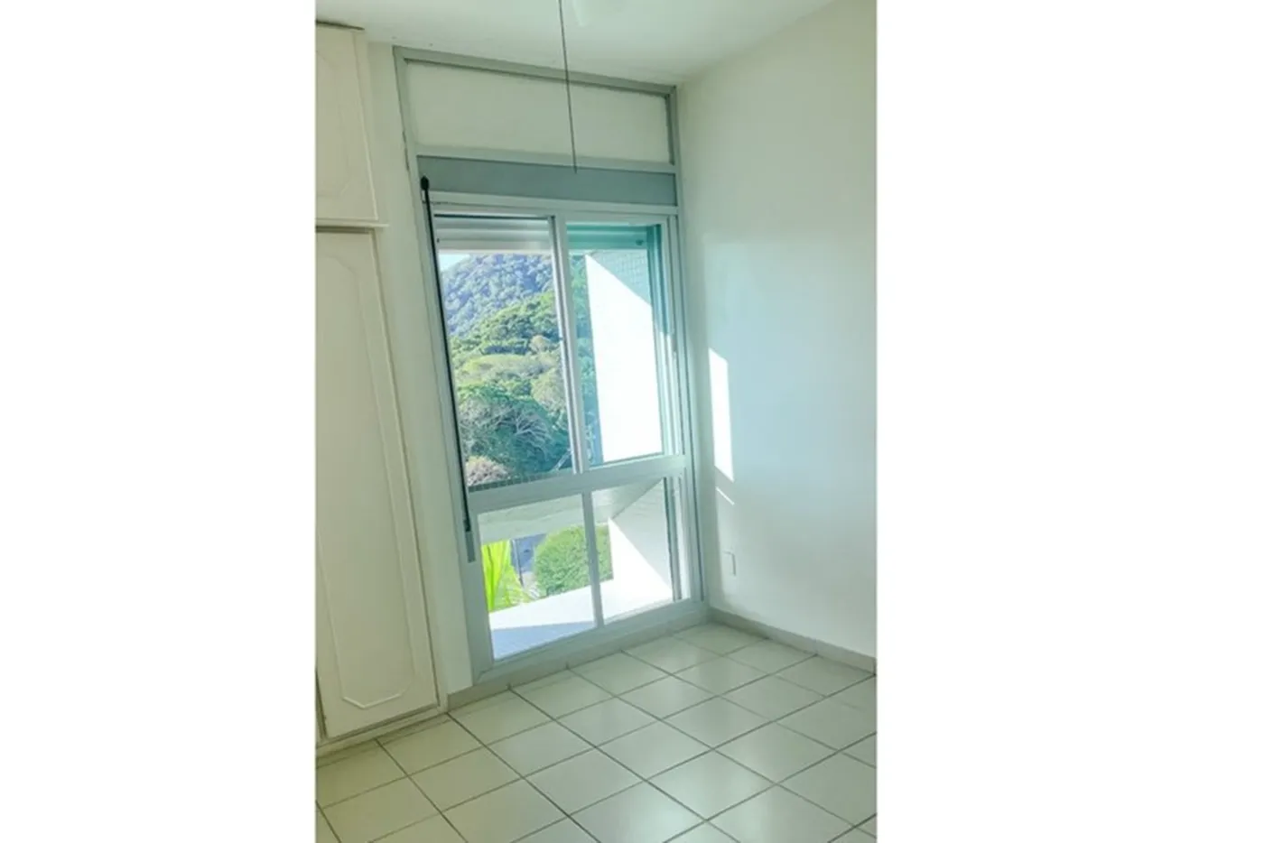 BGGG 528 Apto 601081089-4 - REMAX Lepex Exclusividades