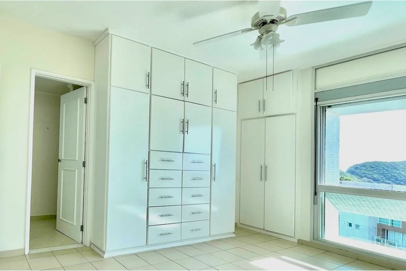 BGGG 528 Apto 601081089-4 - REMAX Lepex Exclusividades