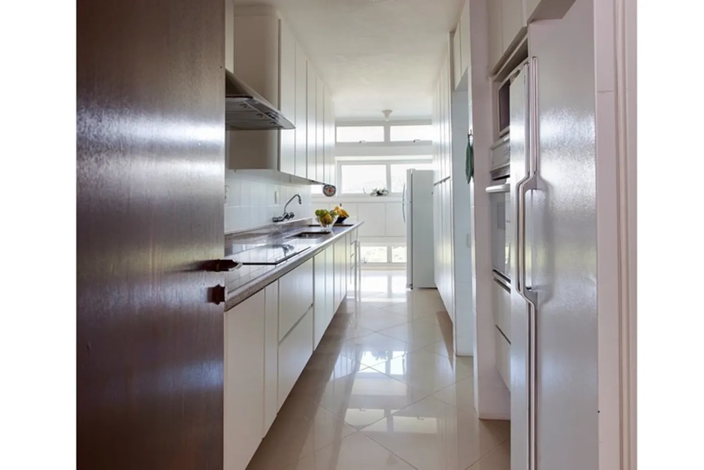 BGGG 528 Apto 601081089-4 - REMAX Lepex Exclusividades