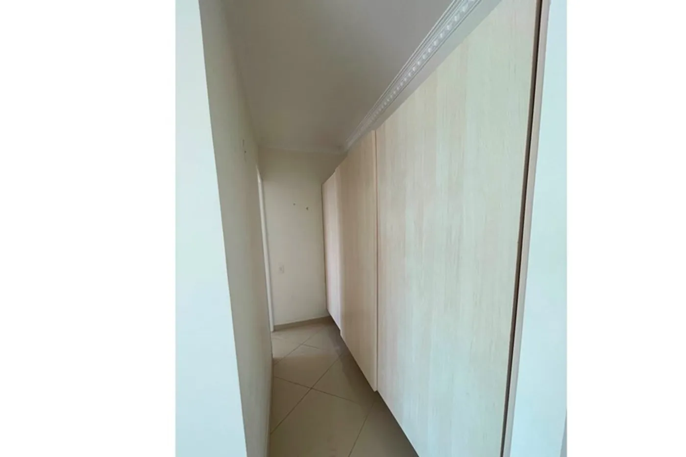 BGGG 528 Apto 601081089-4 - REMAX Lepex Exclusividades