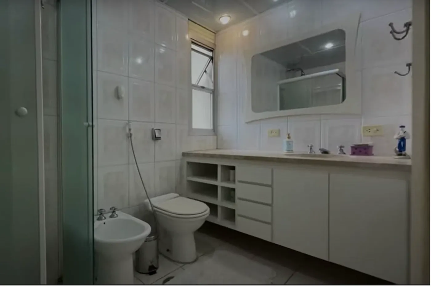 CBBDT 1528 Apto 601241055-4 - REMAX Ville Exclusividades