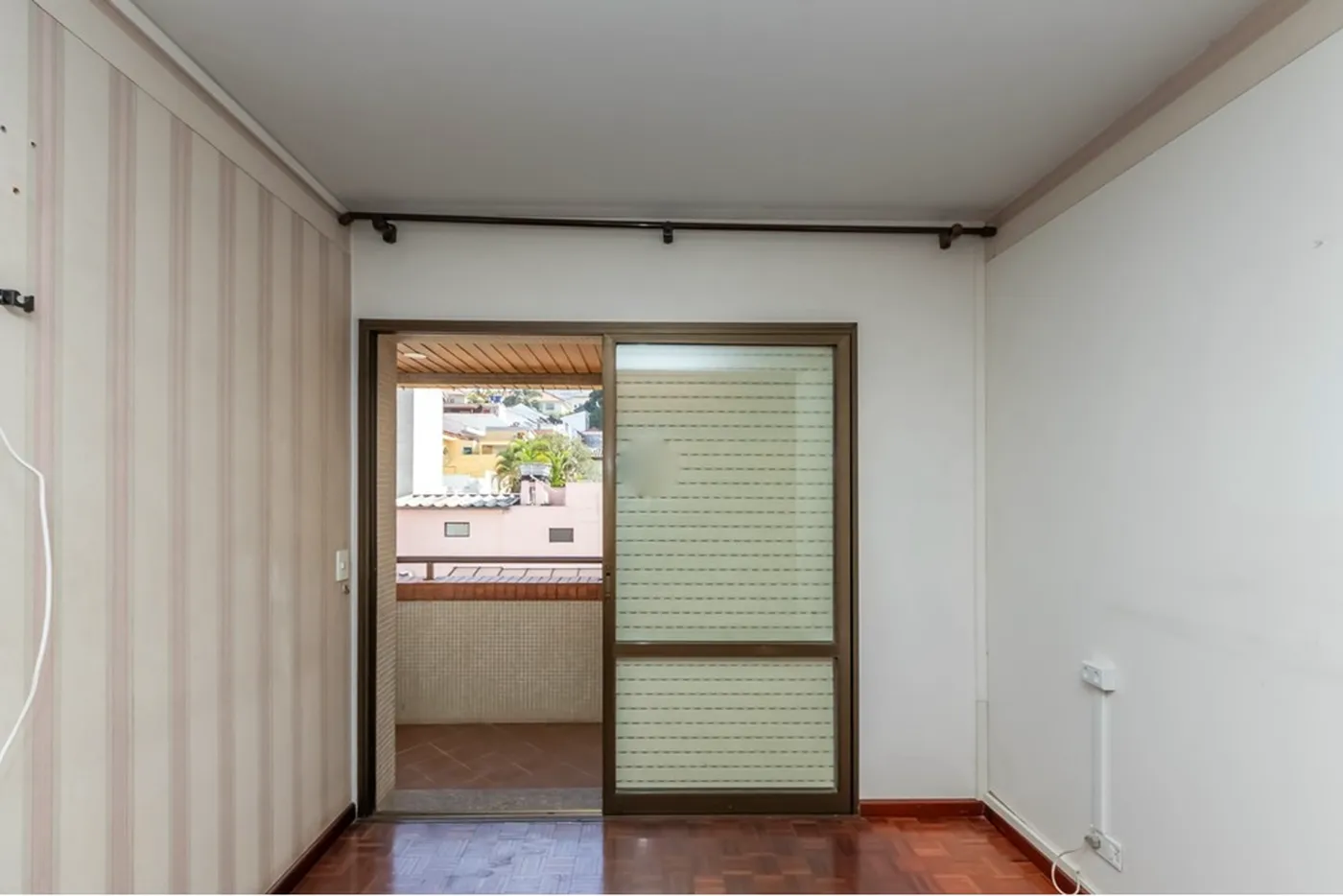 ADSDC 606 Apto 602291041-2 - REMAX B12 Exclusividades ADSDC 606 Apto 602291041-2 - REMAX B12 Exclusividades