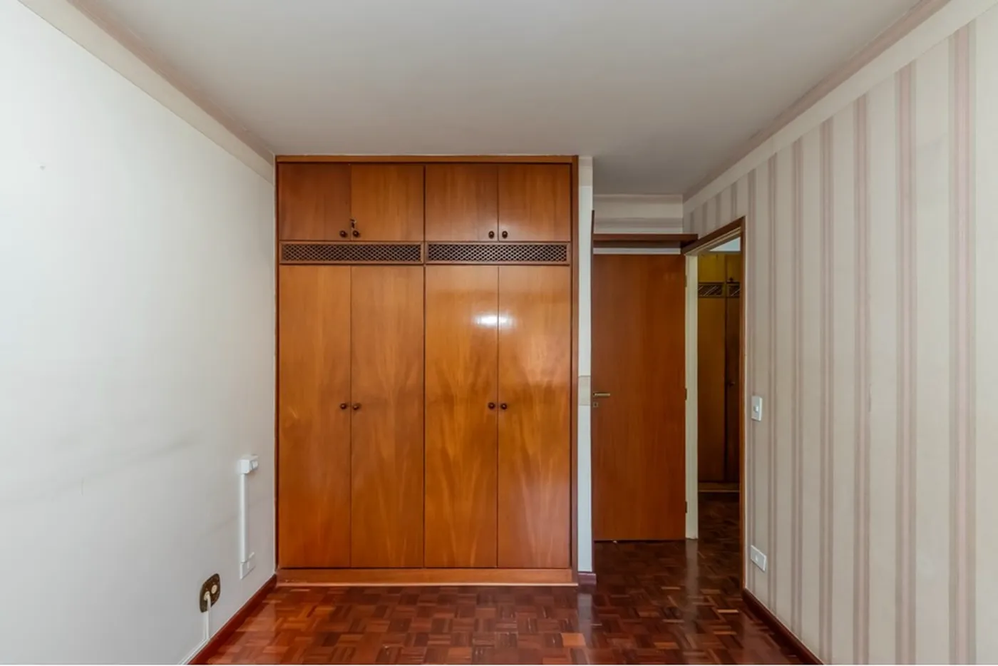 ADSDC 606 Apto 602291041-2 - REMAX B12 Exclusividades ADSDC 606 Apto 602291041-2 - REMAX B12 Exclusividades