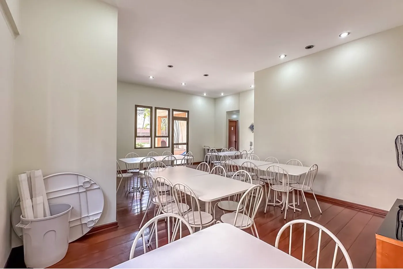 ADSDC 606 Apto 602291041-2 - REMAX B12 Exclusividades ADSDC 606 Apto 602291041-2 - REMAX B12 Exclusividades