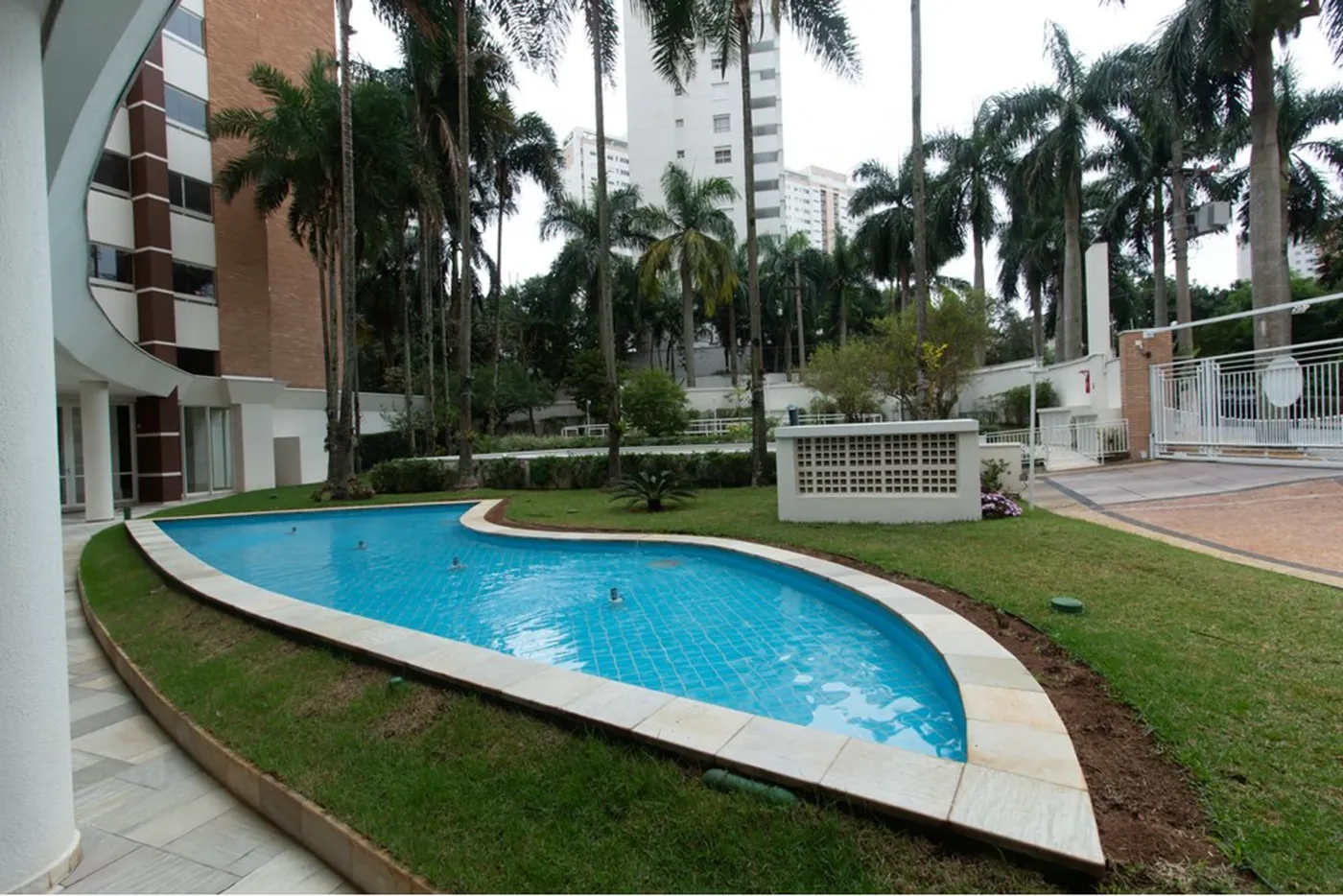VAI 40 Apto 601971072-33 - REMAX Empire Exclusividades VAI 40 Apto 601971072-33 - REMAX Empire Exclusividades